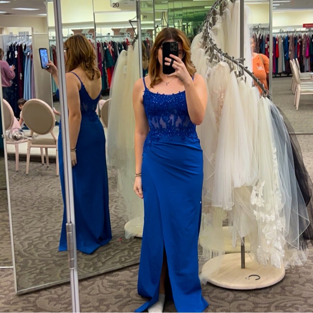Galina signature, size 4, blue
